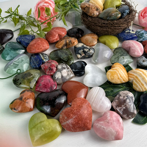 Kindfull Matériaux mélangés de haute qualité <span class=keywords><strong>Coeur</strong></span> de guérison Pierre précieuse en cristal naturel <span class=keywords><strong>Coeur</strong></span> coloré pour FengShui - Product Image 5