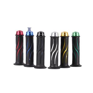 Housse de poignée bicolore et gants de pédale universels en caoutchouc antidérapant pour cyclomoteurs et motos Accessoires modifiés Systèmes de carrosserie - Product Image 3
