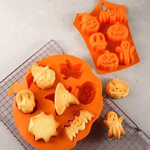 Herbruikbare siliconen cakevormen Cartoon Cube bakgereedschap Hittebestendige zeepkaarsen maken van mallen Gemakkelijk uit de vorm te halen - Product Image 1