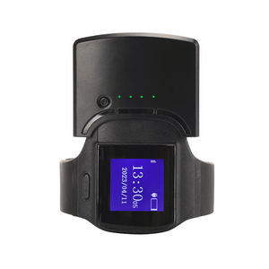 노인을위한 4G Parolee <span class=keywords><strong>GPS</strong></span> 추적 스마트 시계 벨트 오프 알람 시계 추적기 <span class=keywords><strong>GPS</strong></span> 손목 밴드 - Product Image 1