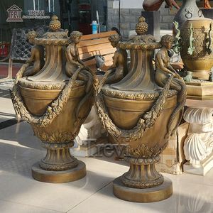 Grands pots de fleurs en bronze ronds en métal pour l'extérieur, jardinières avec support - Product Image 3