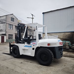 Chariot élévateur diesel TCM 8T d'occasion, chariot élévateur robuste avec garantie d'un an, terrain accidenté FD80, vente au détail - Product Image 6