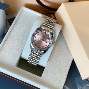 Montre à quartz ronde classique de luxe Scottie 9570 pour femmes, montre à quartz personnalisée, résistance à l'eau quotidienne, exclusivement pour femmes - Product Image 3