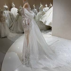 Vestidos de Novia de Lujo DW0192 con Cuentas y Corte Sirena, con Cola - Product Image 4