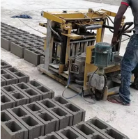 Machine à fabriquer des blocs creux en béton QT 40 3A avec PLC et moteur pour la production de blocs (type 'egg laying')