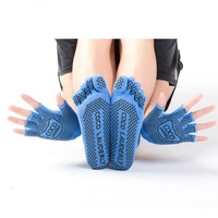 Lot de chaussettes et gants de yoga antidérapants à 5 doigts pour femmes, idéaux pour le yoga et le Pilates