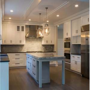 Armoire de cuisine moderne de luxe haut de gamme pour villas Design minimaliste Finition laquée - Product Image 4