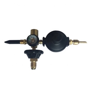 Inflador económico <span class=keywords><strong>de</strong></span> latón, regulador <span class=keywords><strong>de</strong></span> llenado <span class=keywords><strong>de</strong></span> globos <span class=keywords><strong>de</strong></span> <span class=keywords><strong>Gas</strong></span> <span class=keywords><strong>helio</strong></span>, válvula <span class=keywords><strong>de</strong></span> inclinación para boquilla <span class=keywords><strong>de</strong></span> tanque <span class=keywords><strong>de</strong></span> <span class=keywords><strong>helio</strong></span> - Product Image 5