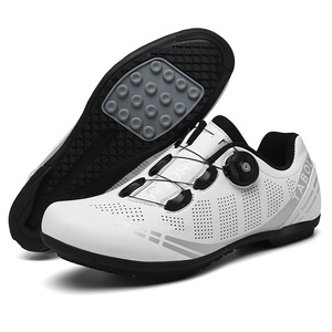 Chaussures de cyclisme sur route unisexes en fibre de carbone, légères et respirantes, chaussures de vélo de montagne pour la course et l'entraînement - Product Image 3