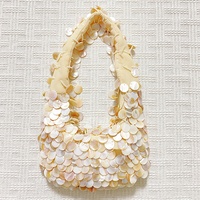 Nouveau Sac à Main Tendance en Forme de Coquille à Motif Géométrique, Orné de Paillettes et de Strass, Fait Main, Sac à Bandoulière Tissé, Collection 2026