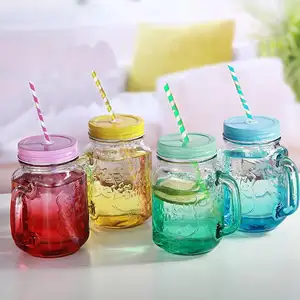 Offre Spéciale pot Mason en verre carré coloré de 16oz avec poignées pot Mason wholesale480ml avec paille