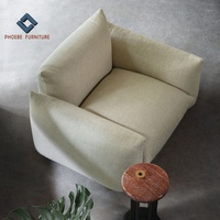 Maison villa appartement salon confortable fauteuil canapé simple petit canapé ensemble chaise