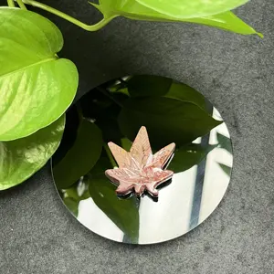 Kenny Crystals Wholesale Natural Crystal Pendant Home Decoration Accessory Green Aventurine And Moonkite Maple Leaf Carving