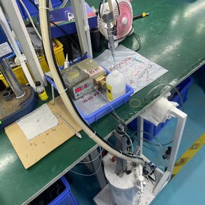 Handheld Silicone Sealant Dispenser Manual Valve Dispensing Machine With Controller Pneumatic Pressure Tank Industrial Use - Product Image 1