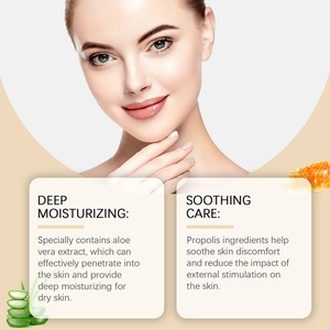 Crema Facial para el Cuidado de la Piel de Marca Privada de 113 g, Crema Hidratante Profunda y Calmante con Aloe Vera y Propóleo - Product Image 2