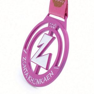 Medalla de Aleación de Zinc de Alta Calidad para Maratón Deportivo, Personalizable, con Cordón - Product Image 1