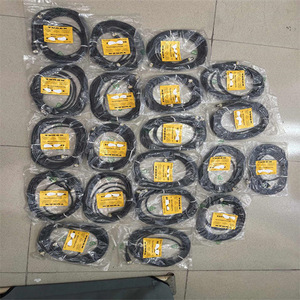 Conector Transmisor Turck RKC4.4T-5, Barrera de Aislamiento de Circuito Abierto para Máquinas Herramienta, Alemania - Product Image 1