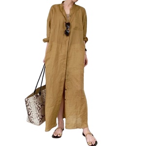 OEM personalizzato <span class=keywords><strong>con</strong></span> bottone e collo alto in cotone <span class=keywords><strong>con</strong></span> <span class=keywords><strong>spacco</strong></span> <span class=keywords><strong>laterale</strong></span> Maxi abito Casual a maniche lunghe a forma larga per le vacanze delle donne - Product Image 1
