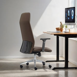 Silla de Oficina Ejecutiva Ergonómica Alta Giratoria en Cuero PU con Soporte y Reposacabezas Ideal para Escritorio - Product Image 2