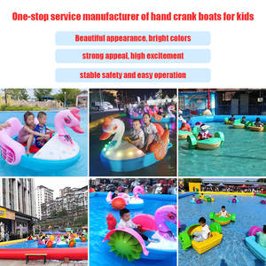 Bateaux électriques en plastique à vendre, bateaux à eau pour parc extérieur, équipement d'amusement aquatique, <span class=keywords><strong>bateau</strong></span> à manivelle pour parents et enfants avec lumière LED - Product Image 5