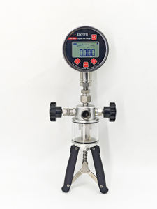 Fábrica Venda Quente Calibrador De Pressão Portátil Manual Da Bomba Calibrador De Pressão 700Bar Testador De Pressão De Aço Inoxidável - Product Image 5