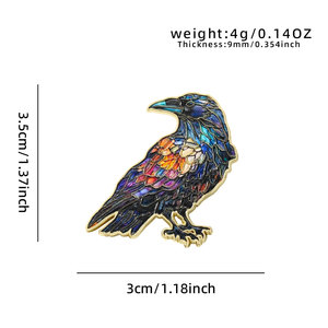 Broche émaillée Corbeau, Badge émaillé Corbeau en vitrail, Broche émaillée Corbeau, Broche de revers émaillée Corbeau, Badge émaillé Oiseau, Broche en métal, Cadeau, Badge animal - Product Image 4