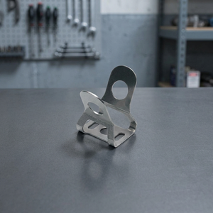 Clip per Cavi Tipo R in Plastica IFM E11531 - Product Image 3