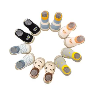 Уличная нескользящая Мягкая Обувь для новорожденных, повседневная хлопковая обувь для малышей, первая обувь для малышей