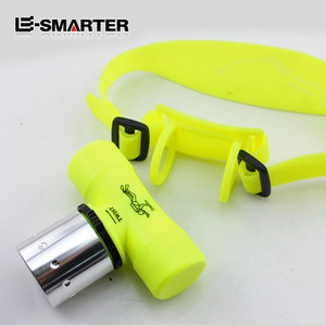 Linterna Frontal de Buceo Le-Smarter T6 LED Recargable con Batería 18650 e Interruptor Magnético - Product Image 2