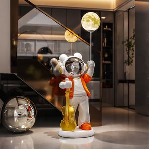 Sculpture d'astronaute ludique avec violon, haut-parleur intégré et lumière lunaire pour salon, chambre à coucher, décoration intérieure, artisanat en résine - Product Image 2