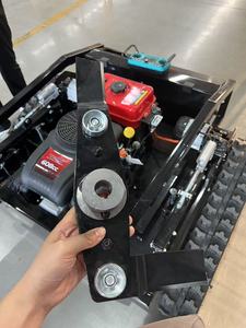 หุ่นยนต์ตัดหญ้า VT550 ขนาด 500 มม. ควบคุมระยะไกล เครื่องยนต์ Euro5 EPA4 ประหยัดพลังงาน แบบตีนตะขาบ รุ่น VT550 กำลัง 9 แรงม้า - Product Image 6