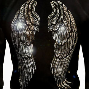 Sweat à capuche pour femme personnalisé décontracté de haute qualité, respirant et anti-boulochage, ailes d'ange brillantes, avec fermeture éclair complète en strass - Product Image 2