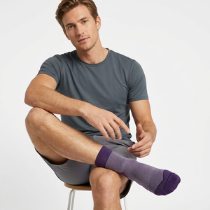 Chaussettes de sport blanches pour hommes, tricotées, à séchage rapide, pour la course et le cyclisme, avec logo personnalisé, pour adultes, vente en gros OEM, collection automne - Product Image 3