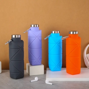 Bouteilles d'eau pliables en silicone, gobelets pliables, bouteille d'eau pliable pour la gym, le camping, la randonnée, les voyages, les sports - Product Image 1