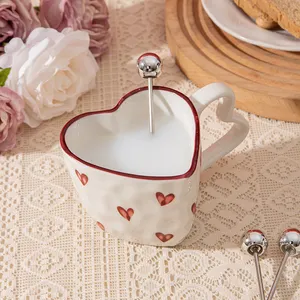 Pattern Design Custom Hand-painted Love Mug Creative Heart Handle Cup Cute Ceramic Milk Coffee Mug