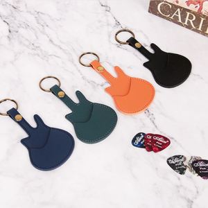 Étui de rangement en cuir PU pour médiators de guitare, porte-médiators en forme de médiator, porte-clés, idéal pour les cadeaux - Product Image 5