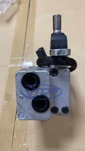 Valvola pilota idraulica valvola a pedale 702-16-04290 per valvola a pedale escavatore Komatsu - Product Image 2