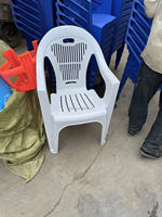 Chaise en plastique empilable moulée d'une seule pièce pour restaurant extérieur, fauteuil de salle à manger, pour commande en gros, fourniture pour distributeurs