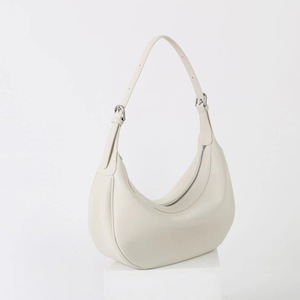 Bolso de Hombro Tipo Hobo de Media Luna, Hecho a Medida, de Cuero Curtido Vegetal, Ecológico, Impermeable, con Cierre de Cremallera - Product Image 3