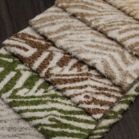 Tapis de canapé en jacquard chenille écologique 100 % polyester, motif zèbre ondulé, à poils longs, doux et moelleux, pour décoration intérieure multi-usages
