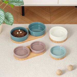 Bol en céramique pour animaux de compagnie Doe Pet, vente flash, logo personnalisé, bol pour chien et <span class=keywords><strong>chat</strong></span>, bol en céramique surélevé pour chien avec support en bambou - Product Image 2