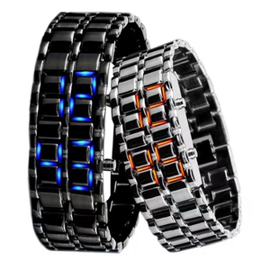 Nuevo diseño a prueba de agua de lujo personalizado pareja relojes digitales <span class=keywords><strong>para</strong></span> hombres reloj inteligente <span class=keywords><strong>para</strong></span> hombres - Product Image 1