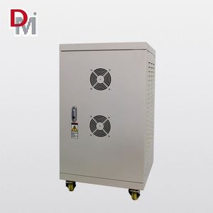 Contrôleur de charge solaire MPPT 240V 150A, contrôleur solaire MPPT 240V150A - Product Image 1