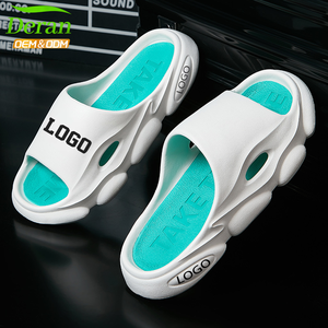 DERAN OEM – Nouvelles sandales antidérapantes pour hommes, rehaussantes, en EVA souple, pour l'extérieur, style mode, plage, semelles épaisses, design tendance - Product Image 1