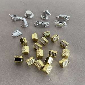 ผู้จัดจำหน่ายเกมกระดานแบบกำหนดเอง บ้านพลาสติกและโมเดลโลหะ เกมกระดานโมโนโปลี - Product Image 6