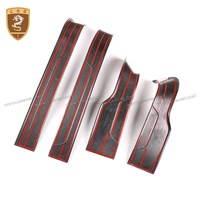 Protecteur de seuil de porte de voiture en fibre de carbone sèche de style OEM pour Lamborghini Urus 2018-2021