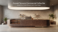 SCD SHOWCASES SC-CFS-004 Conception d'intérieur de café tout-en-un, comptoir de caisse en pierre frittée foncée, présentoir à pâtisserie ovale avec auvent