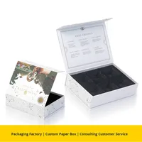 Coffret cadeau vide personnalisé en forme de livre pour produits d'aromathérapie, de parfum et de soins de la peau, boîte en papier blanche à couvercle rabattable avec estampage à chaud