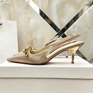 Zapatos de Tacón Bajo con Tira Trasera y Pedrería Negra de Lujo para Mujer, con Punta en Pico y Lazo, para Fiestas, Vestidos de Noche, Bodas y Eventos - Product Image 4
