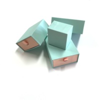 Boîte à bijoux en carton rigide, écologique, recyclable, non déformable, personnalisable avec logos et couleurs
